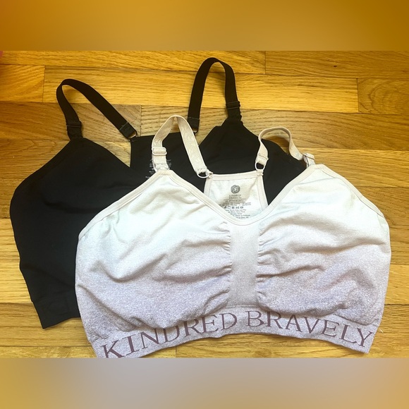 Lot of TWO (2) Kindred Bravely Hands-Free Pumping & Nursing Bras - Picture 2 of 9
